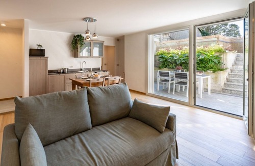 Dervio Villa | Villa Sunset - with pool and large garden - few steps from the beach