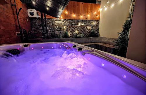 Bagneres-de-Luchon Apartment | Villa Superbagneres