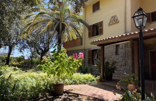 Nettuno Villa | Villa surrounded by greenery with sea view, ideal for stays and events