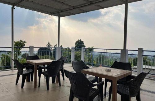 Ciloto Hotel | Villa Syariah Citeko Mitra RedDoorz
