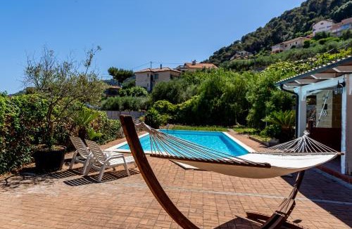 Seglia San Bernardo Villa | Villa Tamagna - Swimming Pool, Barbeque, Garden