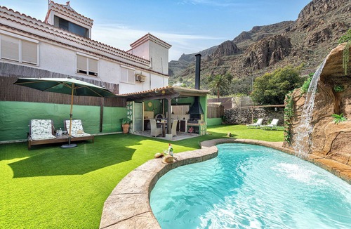 Aguimes Villa | Villa Temisas, Private Pool With Waterfall