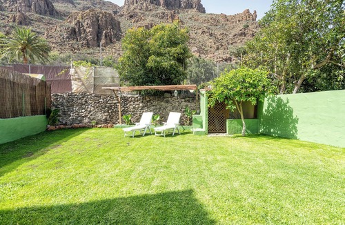 Aguimes Villa | Villa Temisas, Private Pool With Waterfall