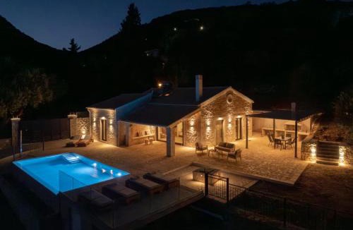 Agni Villa | Villa Terrallia