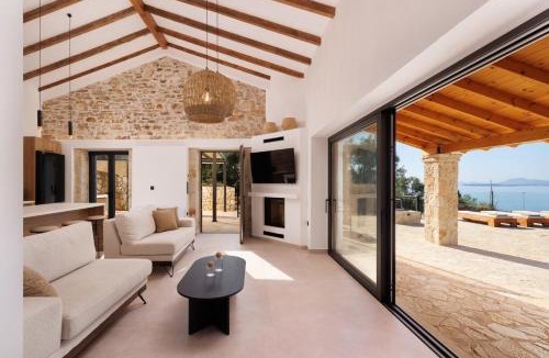 Agni Villa | Villa Terrallia