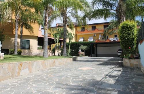 Catona House | Villa Terry