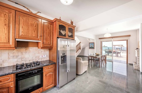 Argaka Villa | Villa Thalassa - Three Bedroom Villa, Sleeps 6