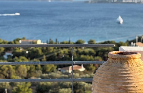 Agios Emilianos Villa | Villa Thalia ✧ Floating Heaven
