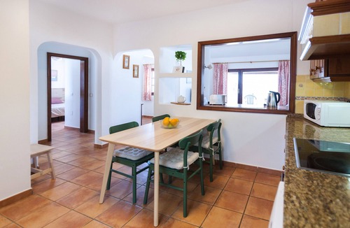 Puerto del Carmen Villa | Villa The Bungalow 2 bedroom villa