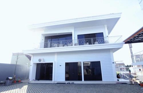 Ciloto Villa | Villa The Romance