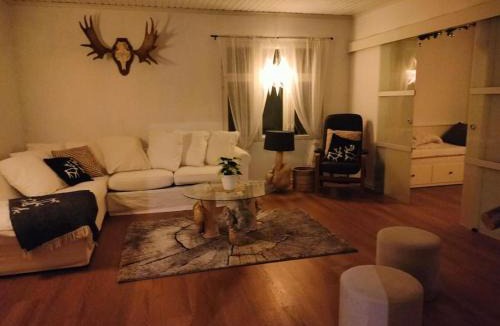 Ii Villa | Villa Tiiro