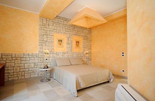 Villanova House | Villa Tivoli