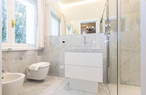 Sant' Ambrogio Bed & Breakfast | Villa Tortorelli Entire Villa with Private Pool