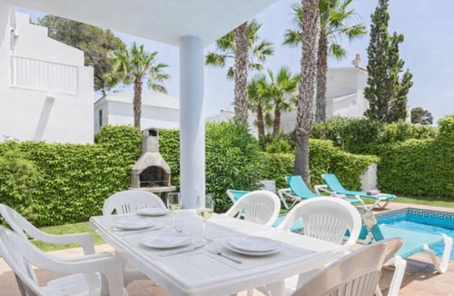 Cala Blanca Ski Chalet | Villa Tranquila