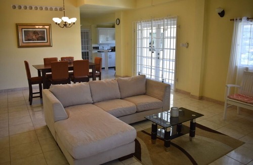 Charlotte Condo | Villa Tranquil