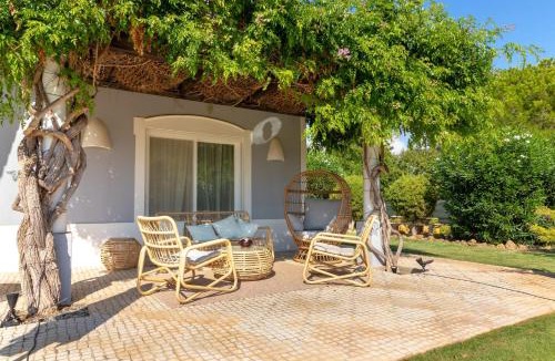 Estombar Villa | Villa Tranquila