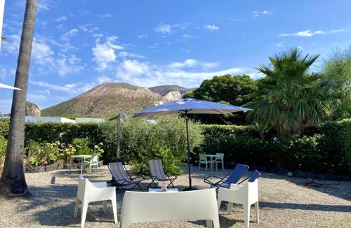 Vulcano Porto House | villa tre palme