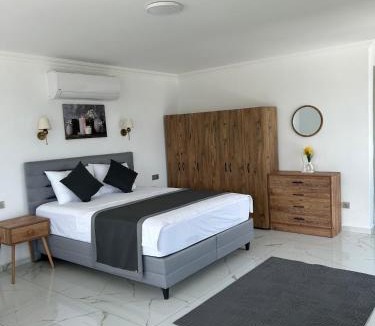 Bogazici Villa | Villa Turquoise with Jacuzzi Suite and Private Pool
