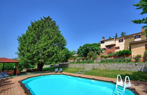 Agello Villa | Villa Uccellaia - Country Villa Rental with swimming pool in Umbria