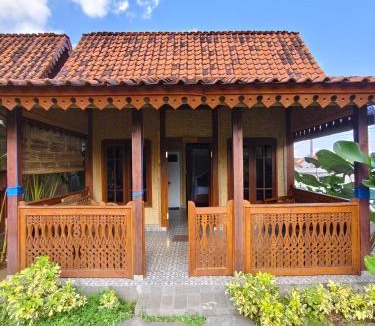 Banyuwangi Cabin | Villa Umah Kampung