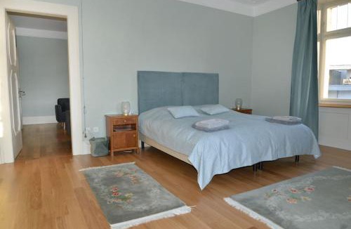 Delemont Villa | Villa unique, piscine et grand parc, Vorbourg 15