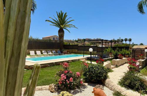 Cava dʼAliga Villa | Villa Urùca