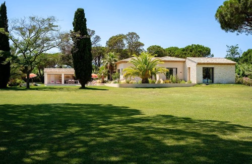 Ramatuelle Villa | Villa Utopia