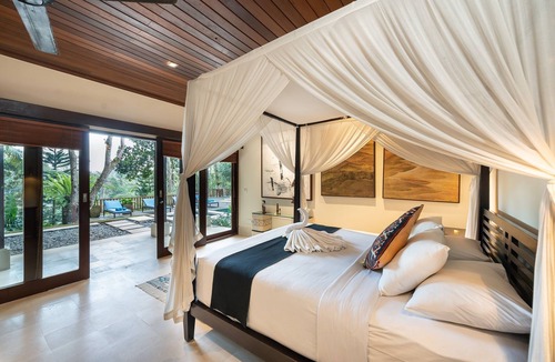 Kelusa Villa | Villa Vajra