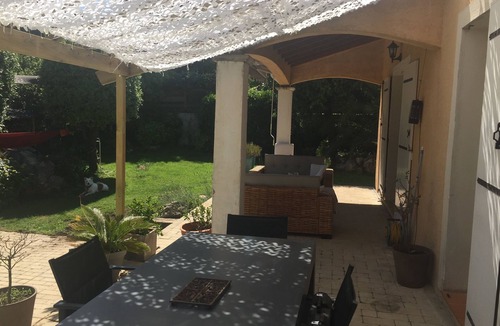 Valbonne Villa | Villa Valbonne, quiet, south facing, not overlooked with a glimpse of the sea.
