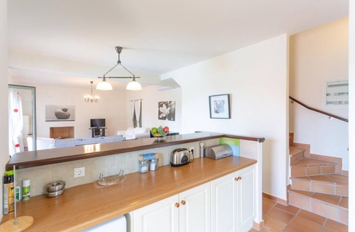 Mousata Villa | Villa Vali - Three Bedroom Villa, Sleeps 6