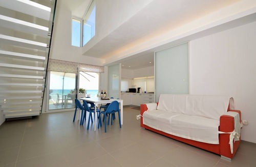 Alcamo Marina Villa | Villa Venere just steps from the sea