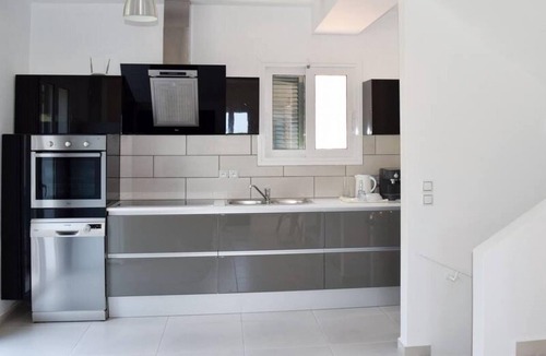 Dhrakata Villa | Villa Verde in Divarata
