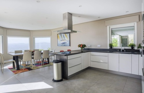 Sainte-Maxime City Centre Villa | VILLA very CENTRAL ; PANORAMIC SEA VIEWS ; Heated Pool ; Saint-TROPEZ VIEW !