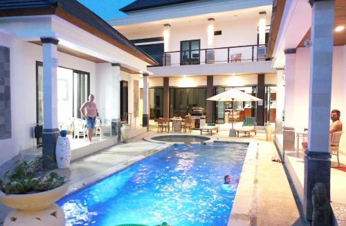 Bukit House | Villa Viking