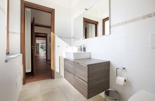 Montegrosso dʼAsti Villa | Villa Vinory La Mandragola - Private Authentic Villa with pool