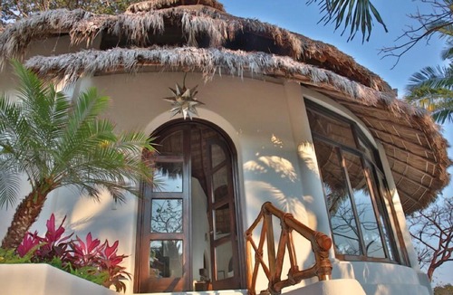 San Francisco Villa | Villa Violeta Luxurious Secluded Beachfront Hideaway. Weekly & Monthly discounts