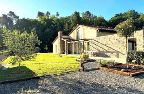 Vicopelago Villa | Villa Virginia