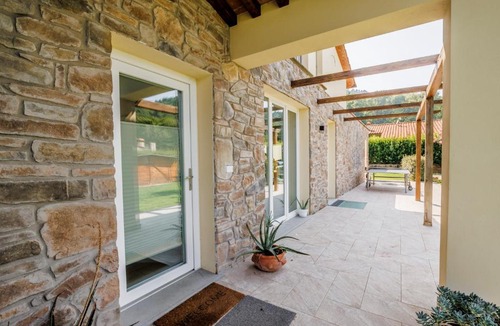 Vicopelago Villa | Villa Virginia