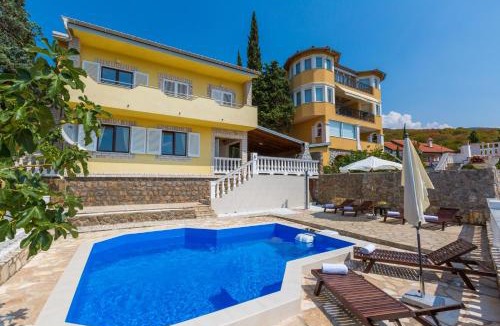 Novi Vinodolski House | VILLA VISA