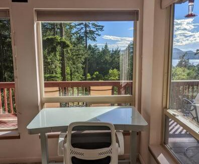 Eastsound Villa | Villa w/Amazing Bay Views Near Beach w/Garden, Ping Pong