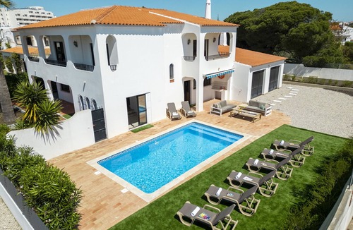Santa Eulalia Villa | Villa w/Heatable Pool and BBQ in Albufeira