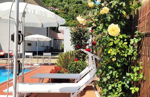 Seglia San Bernardo Villa | VILLA W/PRIVATE SWIMMINGPOOL (EXCLUSIVE USE) GARDEN & BBQ 3BEDROOMS 2BATHROOMS