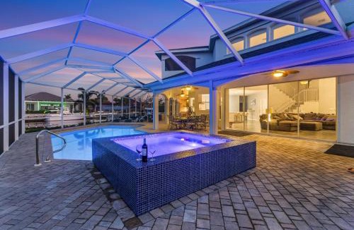 Pelican House | Villa Whispering Palms - Cape Coral - Roelens Vacations