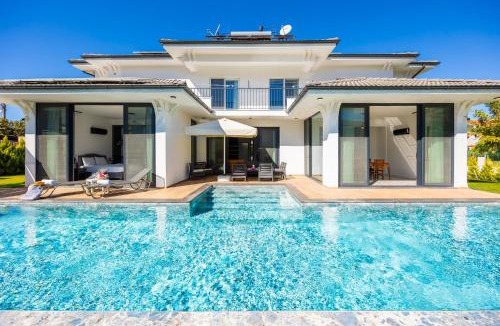 Dalyan City Center Villa | Villa White Cloud