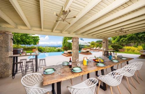 Potamos Villa | Villa Wild Willow - Six Bedroom Villa, Sleeps 12