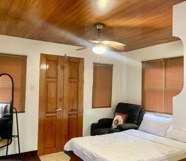 Borongan City Villa | Villa with Beachfront Access