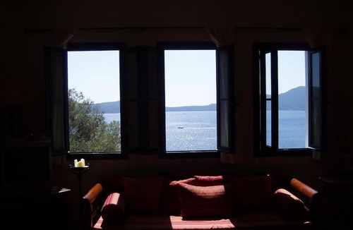 Nimfea House | Villa with breathtaking views and private beach