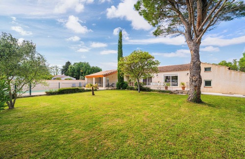 Caumont-sur-Durance House | Villa with swimming pool 8P between Ile sur la Sorgue & Avignon
