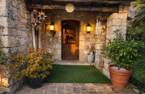 Saint-Laurent-du-Var Villa | Villa WithGarden- Pool - Wifi - AC-View Of The Sea