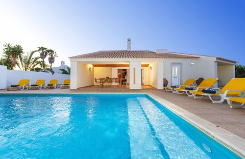 Areias de Sao Joao Villa | Villa with heatable pool and BBQ in Albufeira